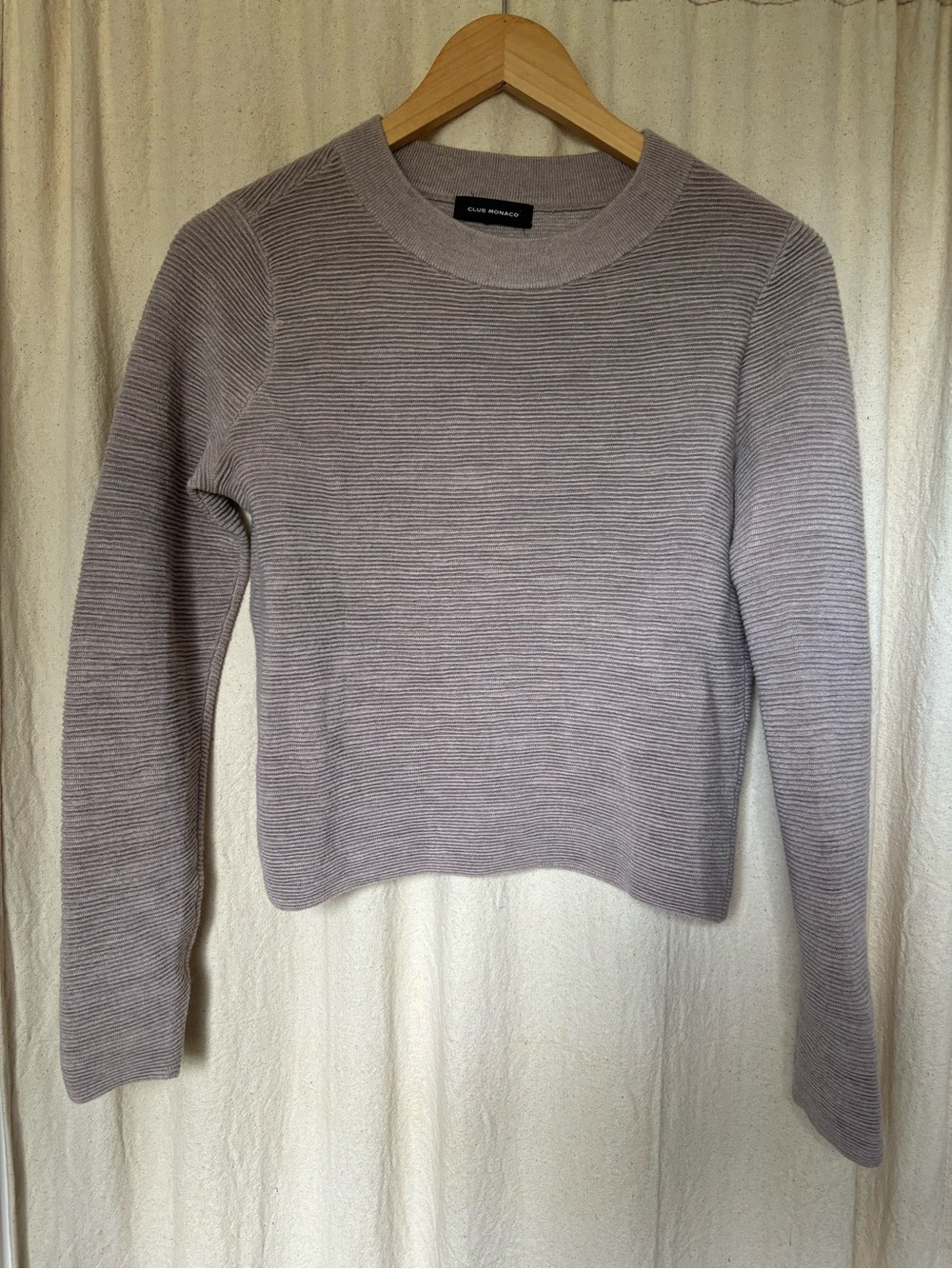 Club Monaco Women’s Ribbed Crewneck Sweater in Mauve